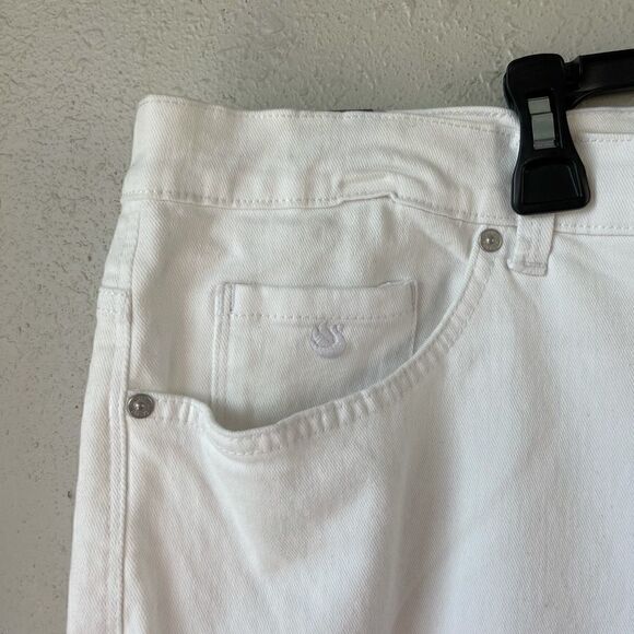 NWT Gloria Vanderbilt White Womens Jeans - Picture 2 of 7